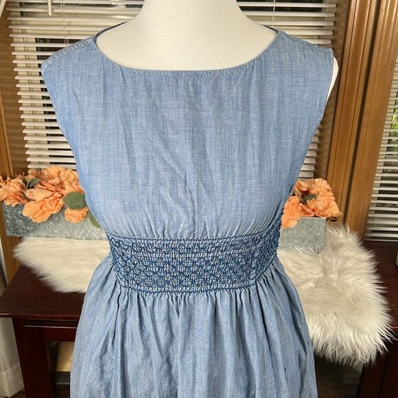 Kate Spade Chambray Blair Dress with Smocking Size 0 - Picture 6 of 12